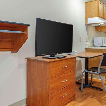 Extended Stay America Select Suites - Fayetteville - West Екстер'єр фото