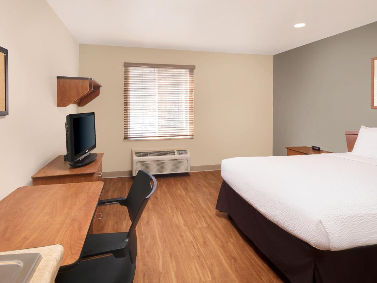 Extended Stay America Select Suites - Fayetteville - West Екстер'єр фото