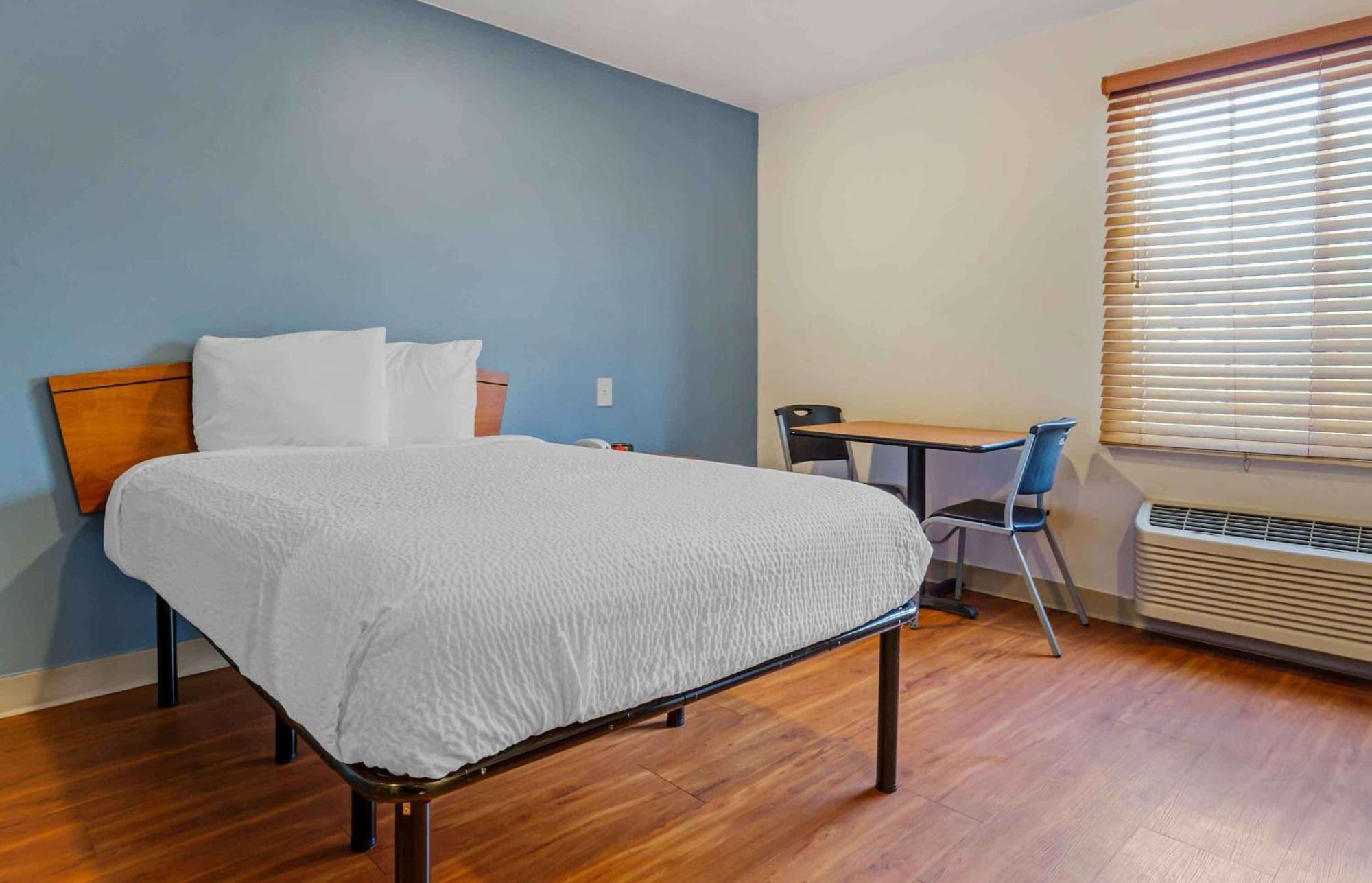 Extended Stay America Select Suites - Fayetteville - West Екстер'єр фото